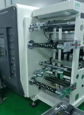 15 PPM (8h/ quart de travail) 18650 ligne de production de batteries cylindriques